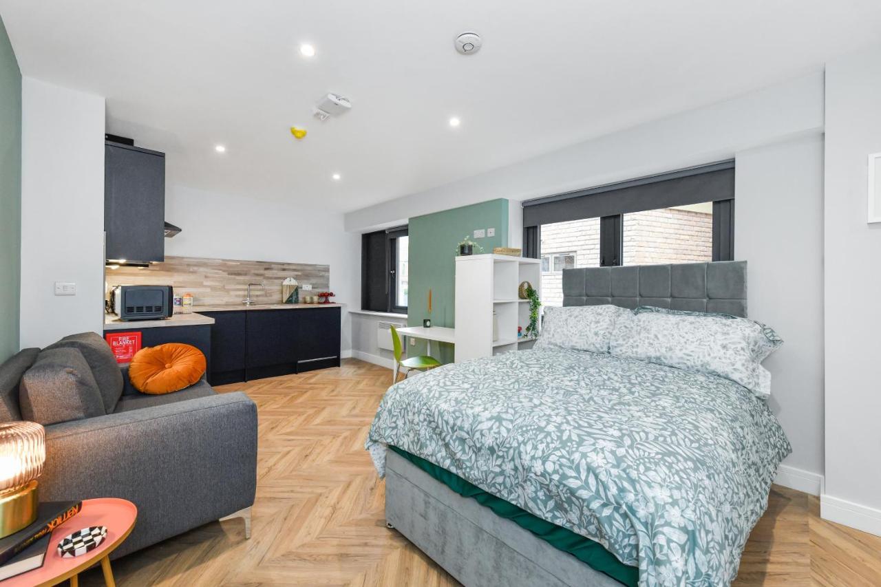 The Varsity Studios Nottingham Bagian luar foto